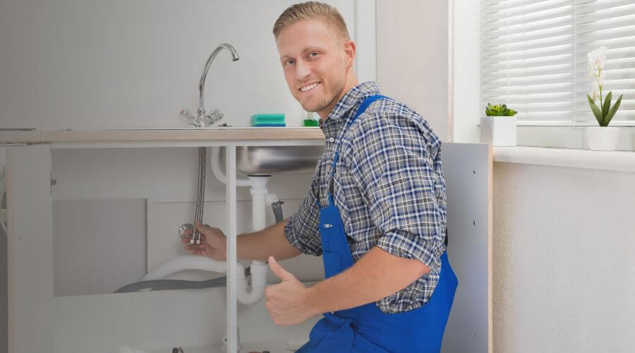 Expert burst pipe repair services in Pierce City, MO